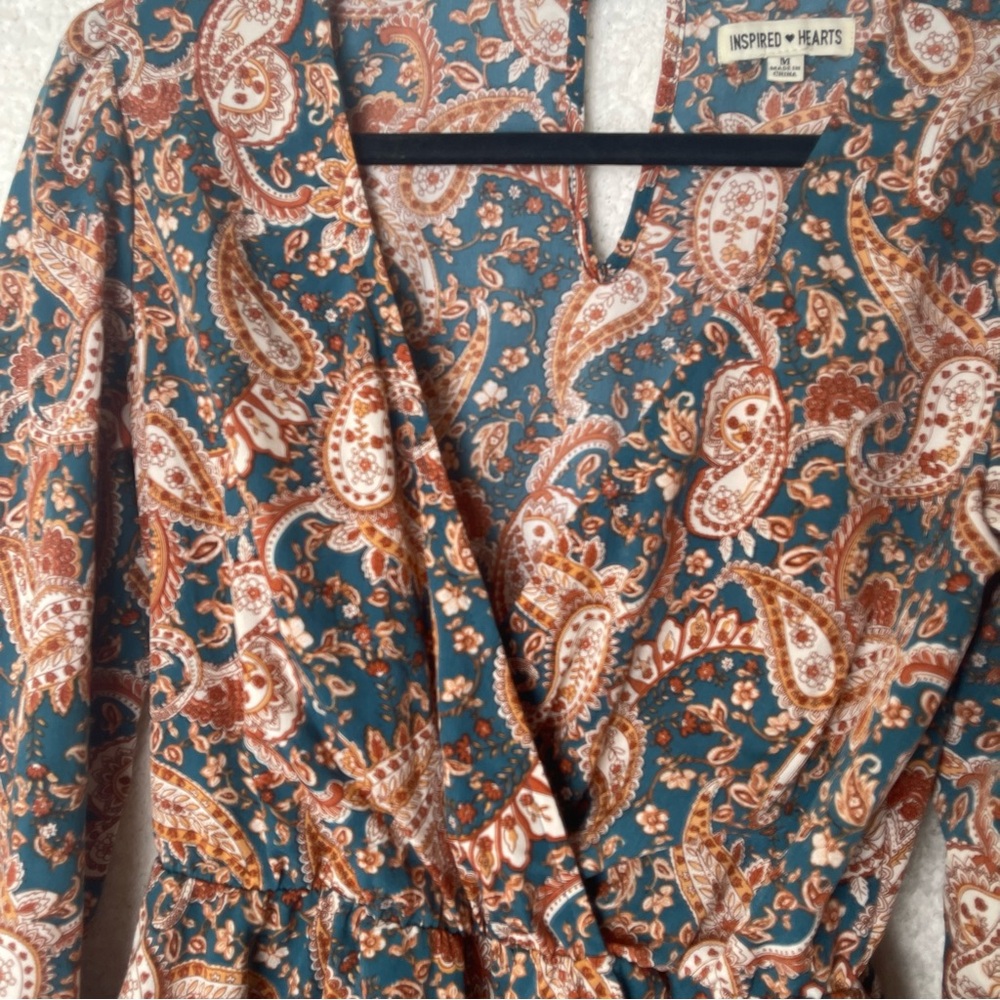 Inspired hearts, Paisley printed v-neck ruffled shorts romper - Picture 2 of 10